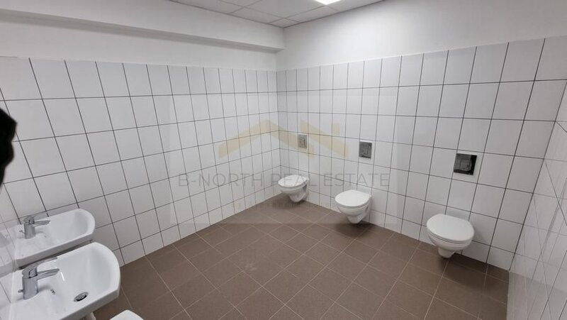 Spatiu de inchiriat 230 mp + terasa – Str. 23 August  – ideal clinica / birouri